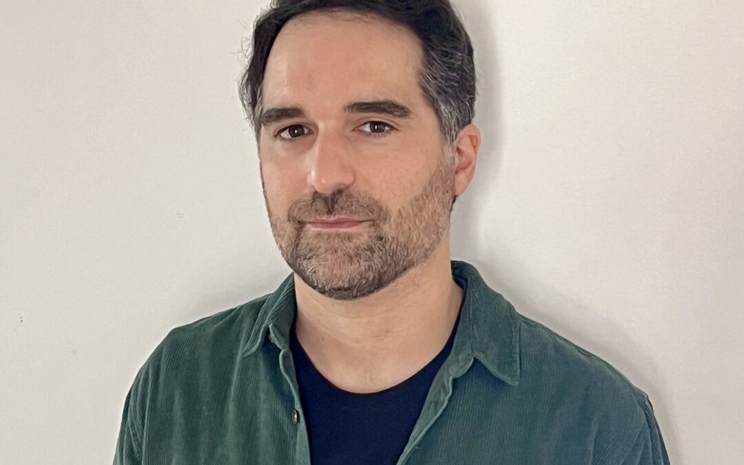 Language, reasoning and essentialism: from intuitive taxonomies to population thinking in biology