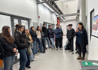 El instituto recibió 350 estudiantes en la Jornada de Puertas Abiertas